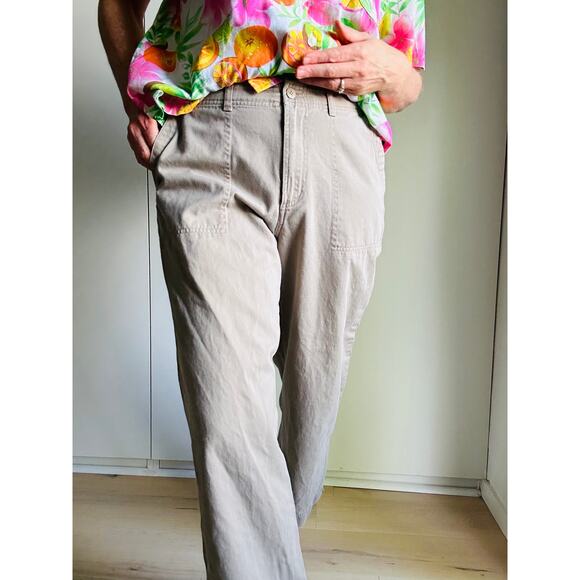 VTG Women’s Wide Leg Khaki Chino Pants Utility Pockets Waist 29 Classic Workwear - Picture 7 of 8